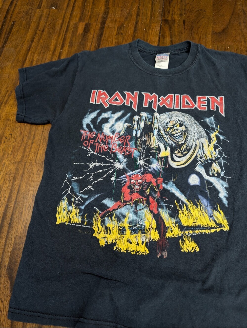 Iron Maiden Number Beast Shirt M Black Gildan Heavy Cotton